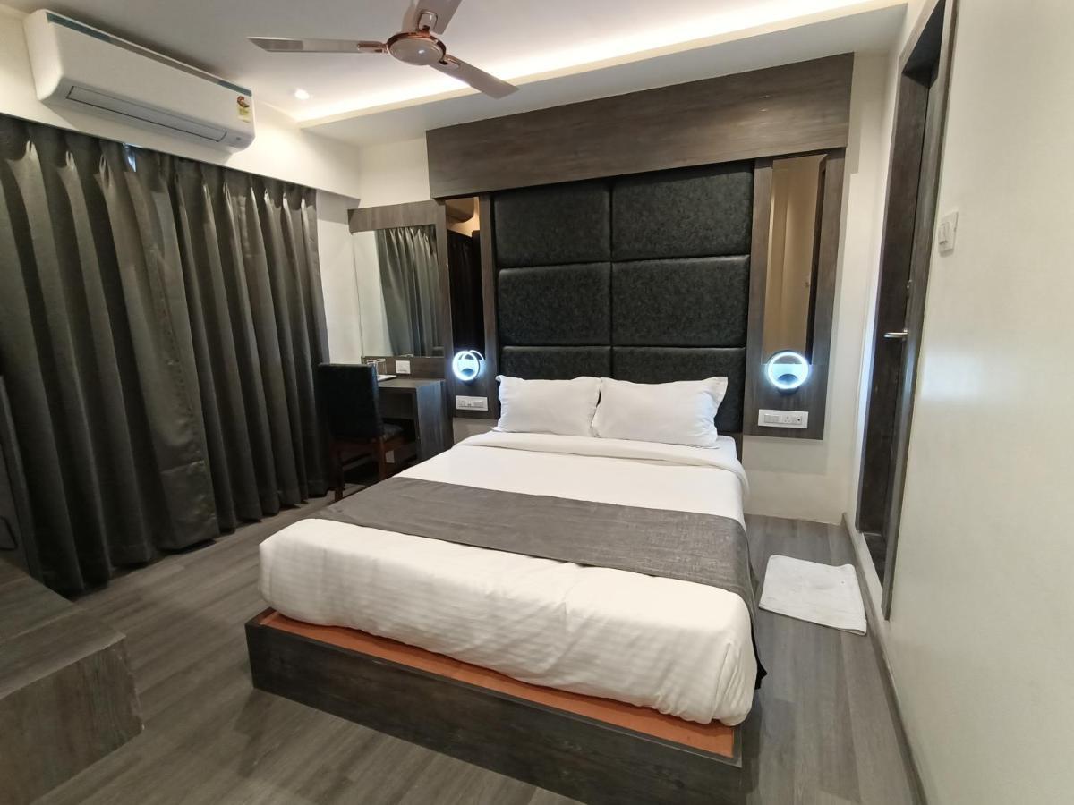 Hotel Classio Andheri - Near Dn Nagar Metro Station Mumbai Luaran gambar